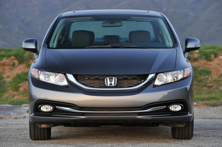  Honda Civic 2013 года  (фото 1 из 47)